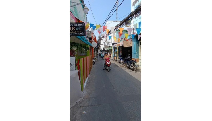 BÁN NHÀ SIÊU PHẨM QUẬN 8, 4 TẦNG, MẶT TIỀN HẺM KINH DOANH, XE HƠI THÔNG, DƯƠNG BÁ TRẠC Q8. CHỈ 10.2 TỶ